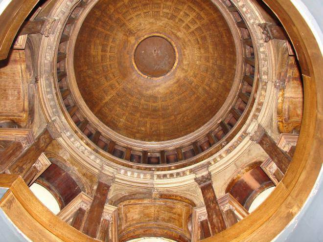 Fig. 3. View upwards into the circular crossing space of the Great Model, showing the soffit of the dome painted to resemble Roman coffering.