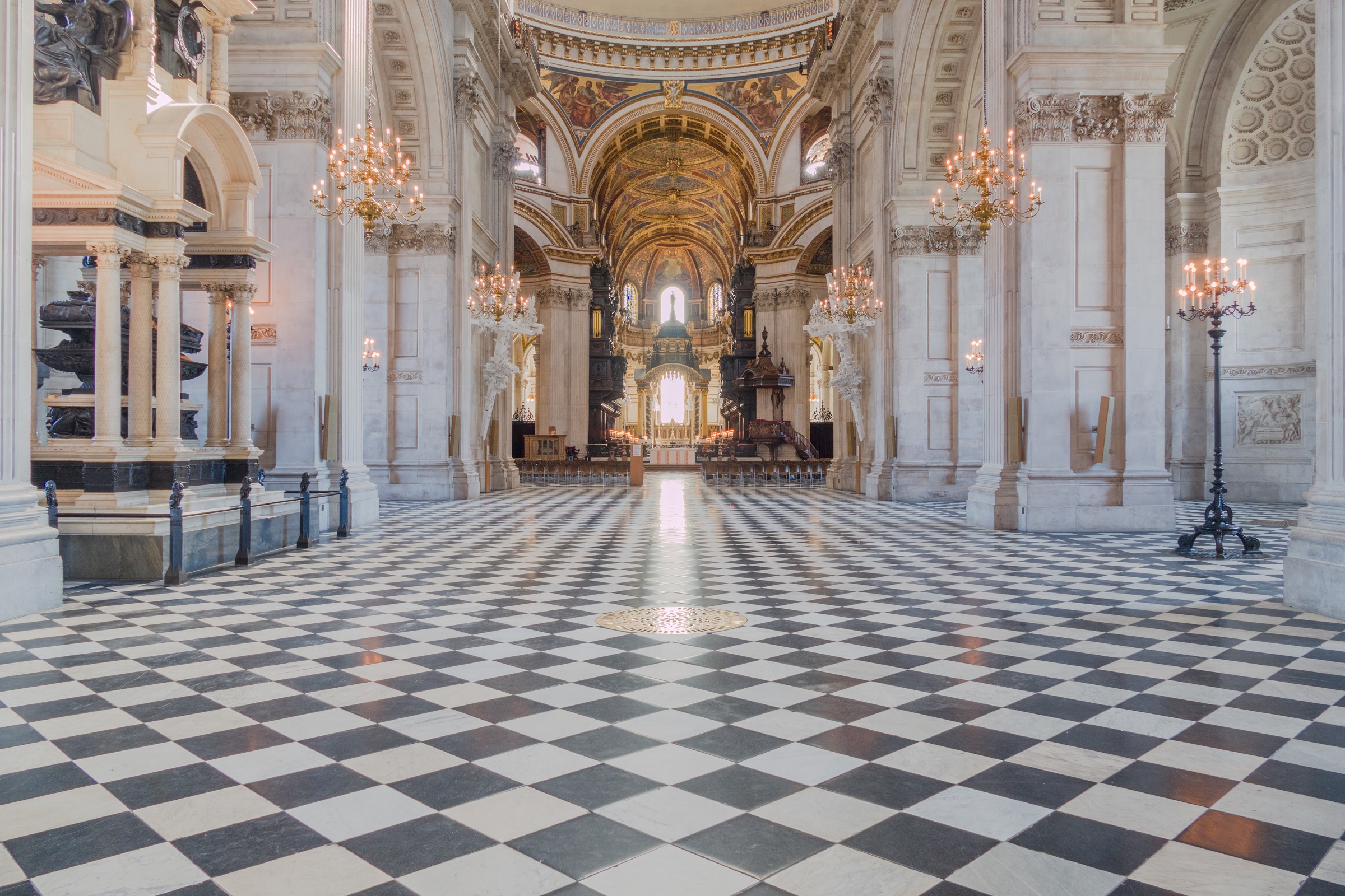 History of Saint Paul's Cathedral in St. Paul, Minnesota