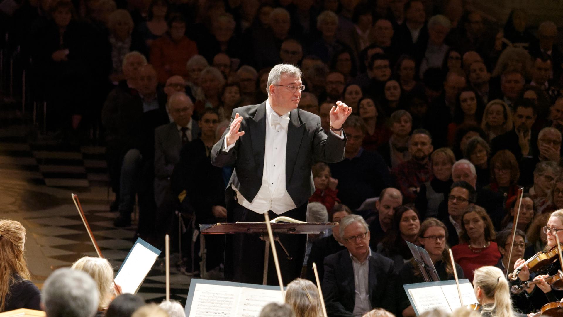 conductor orchestra stage music handels messiah