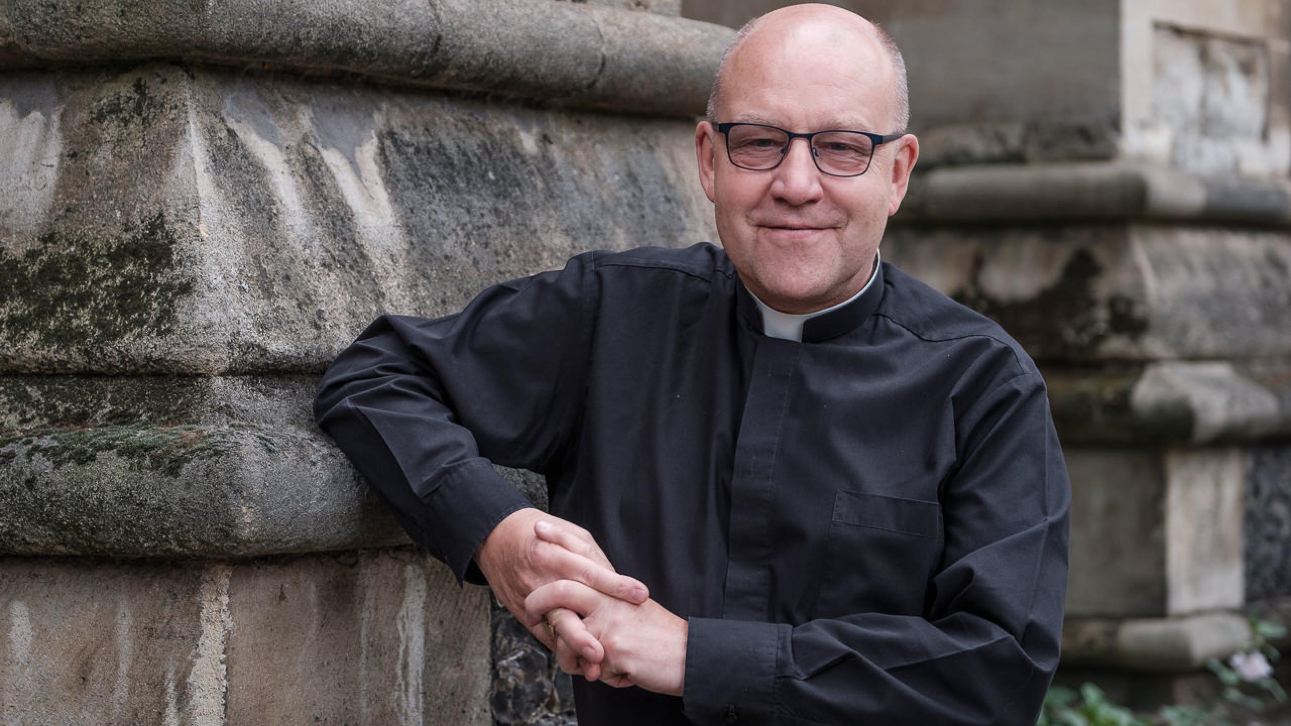Image of Andrew Nunn outside Southwark Cathedral