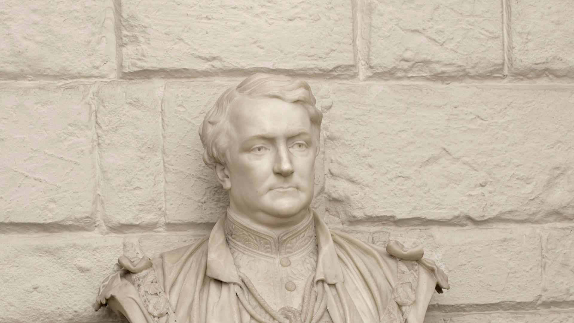 Monument to Richard Southwell Bourke