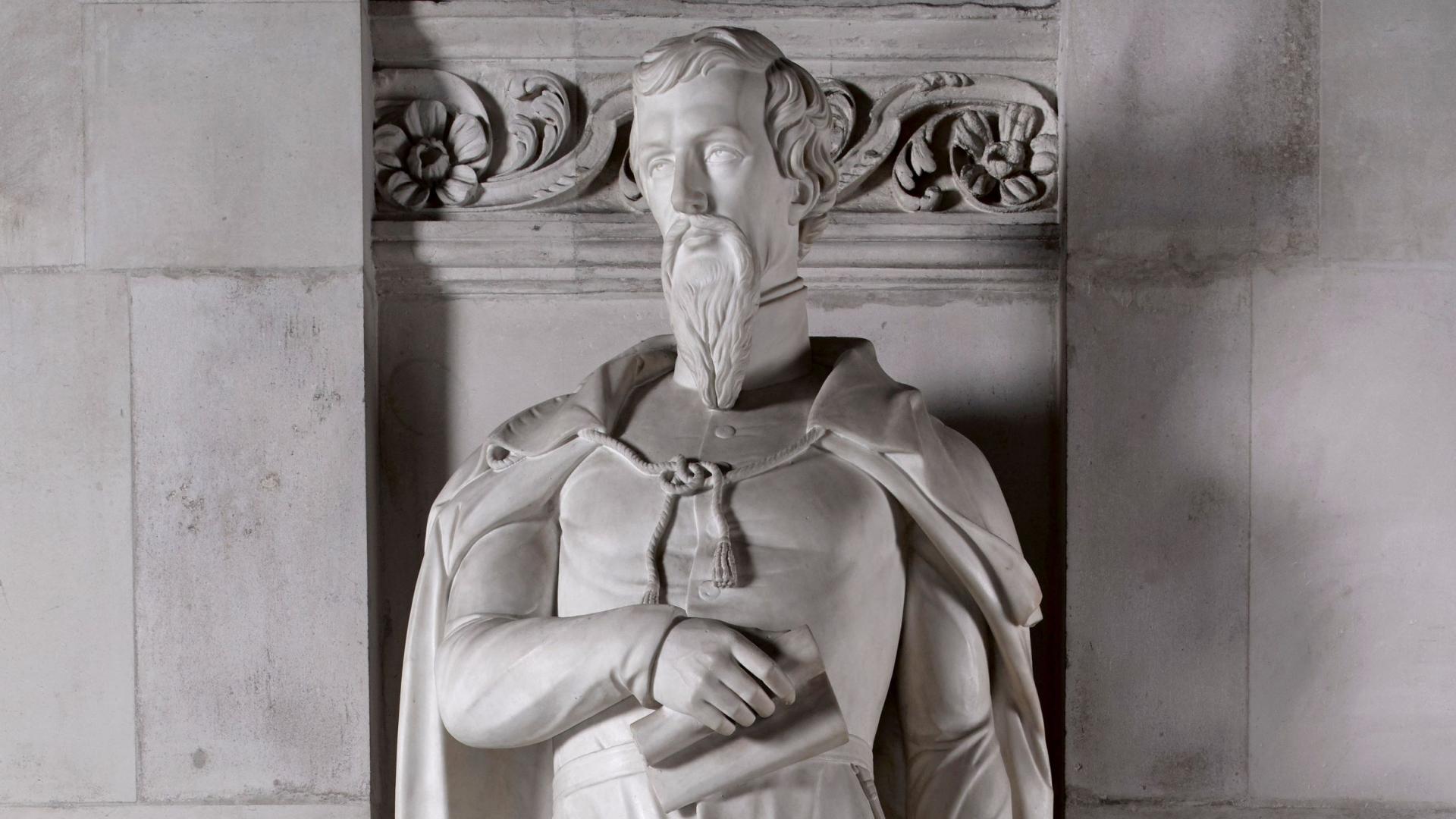 Monument to Henry Montgomery Lawrence