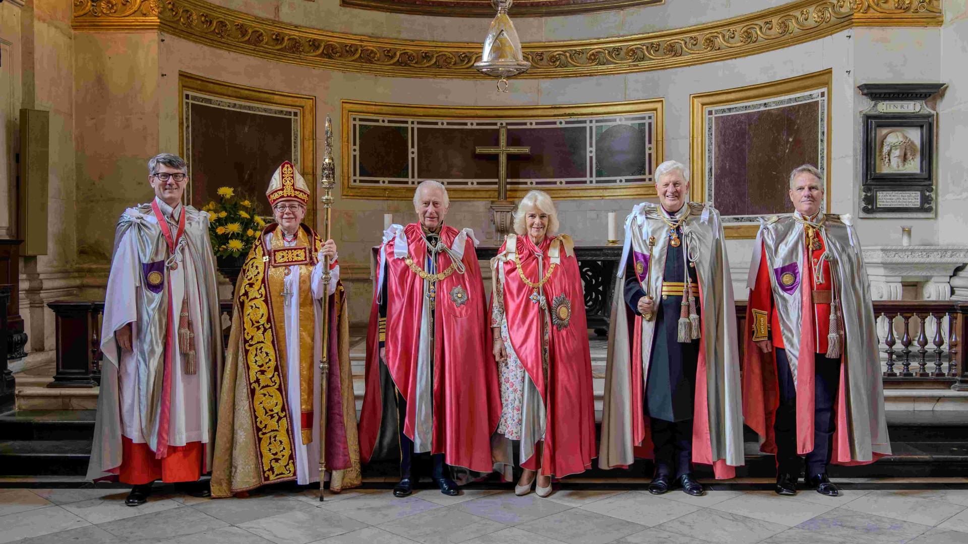 Their Majesties The King and Queen with the Dean and Bishop of London at the OBE Service