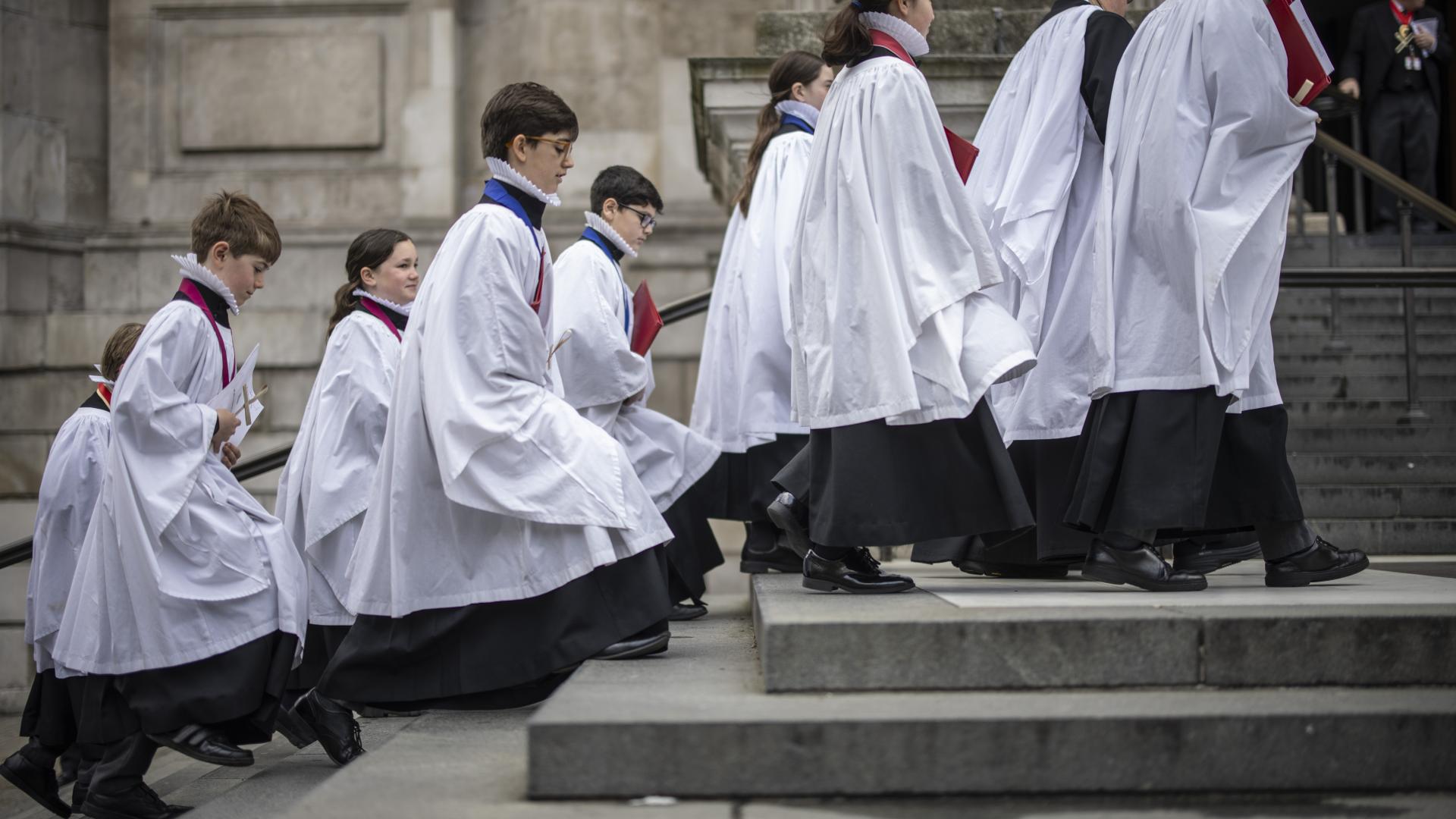 The Choristers of St Paul's climbing the West Steps.