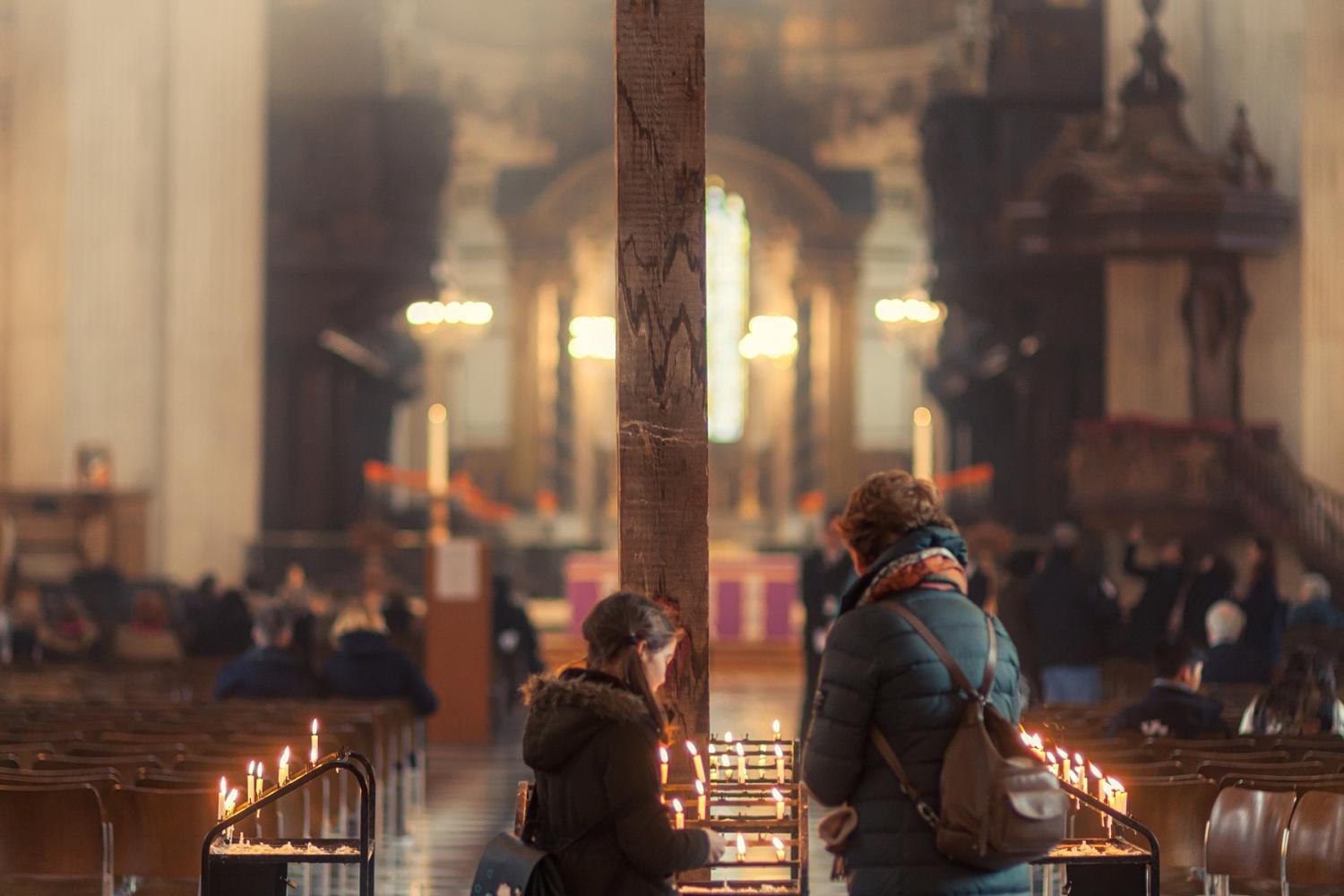 easter cross worship prayer nave