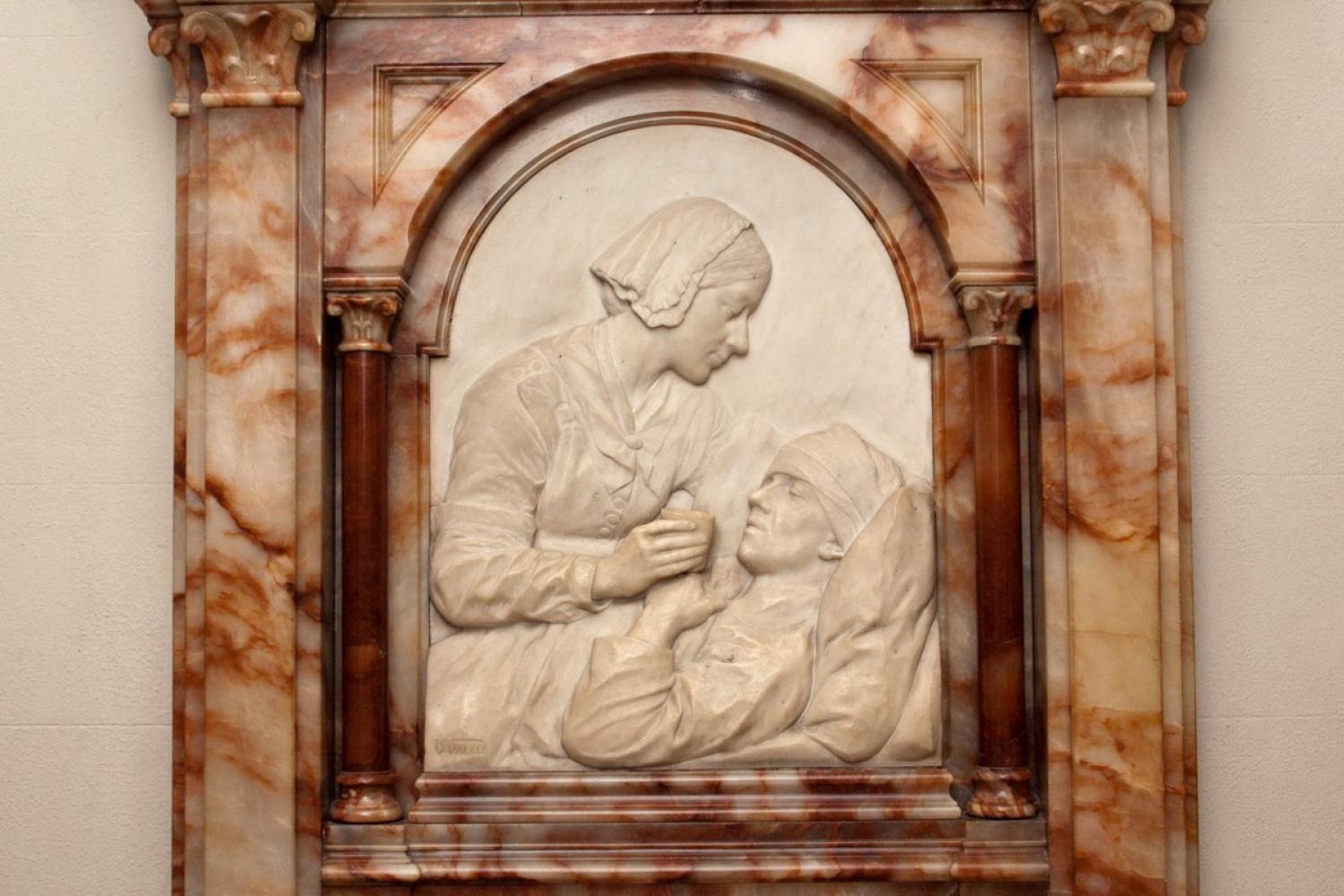 The memorial to Florence Nightingale in the crypt
