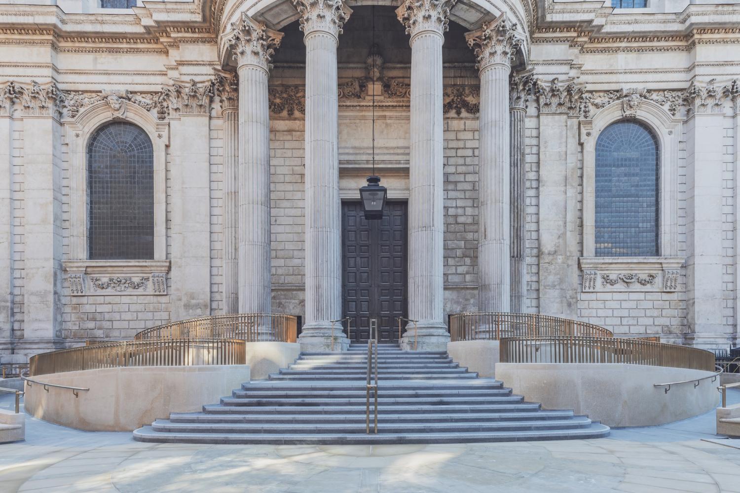 Equal access entrance at North Transept 