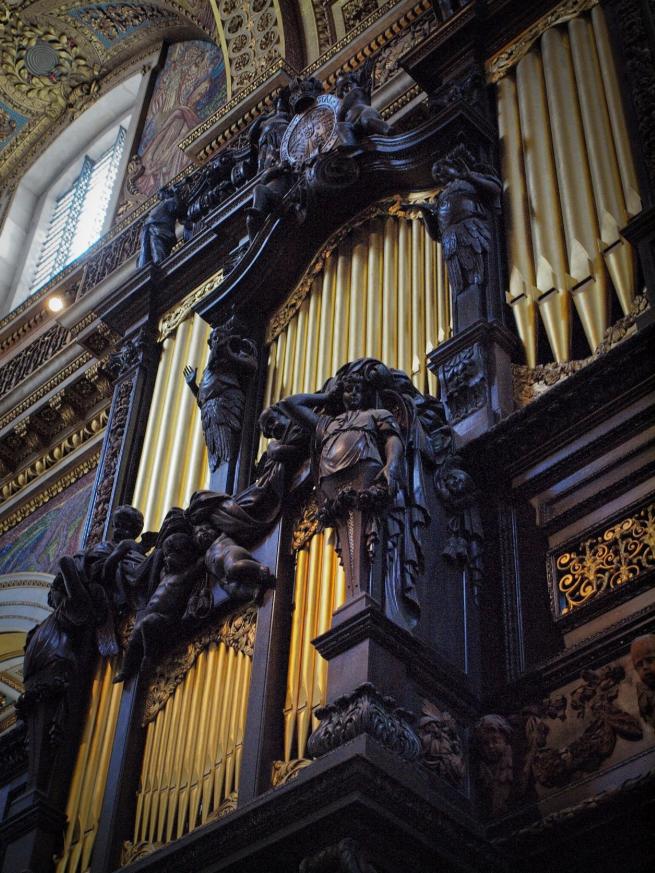 the grand organ pipework and carvings