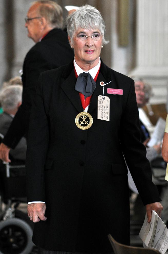 Eileen Woods as a Wandsman at the Evacuees service in 2009