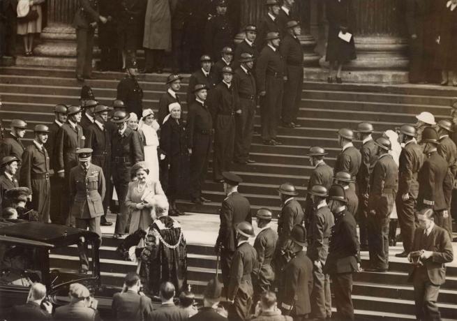 Queen Elizabeth The Queen Mother visiting St Paul's 