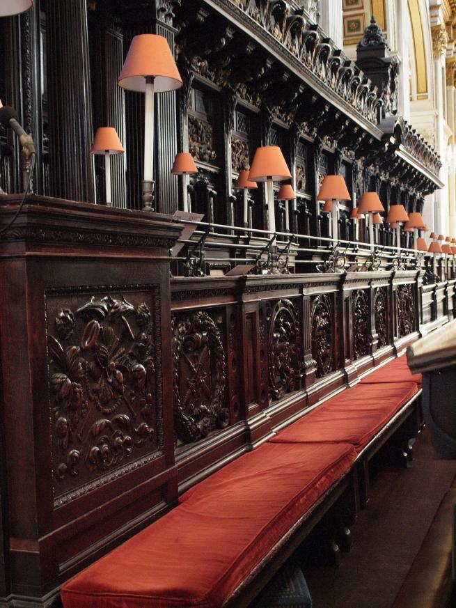 Quire seats with lamps at St Paul's