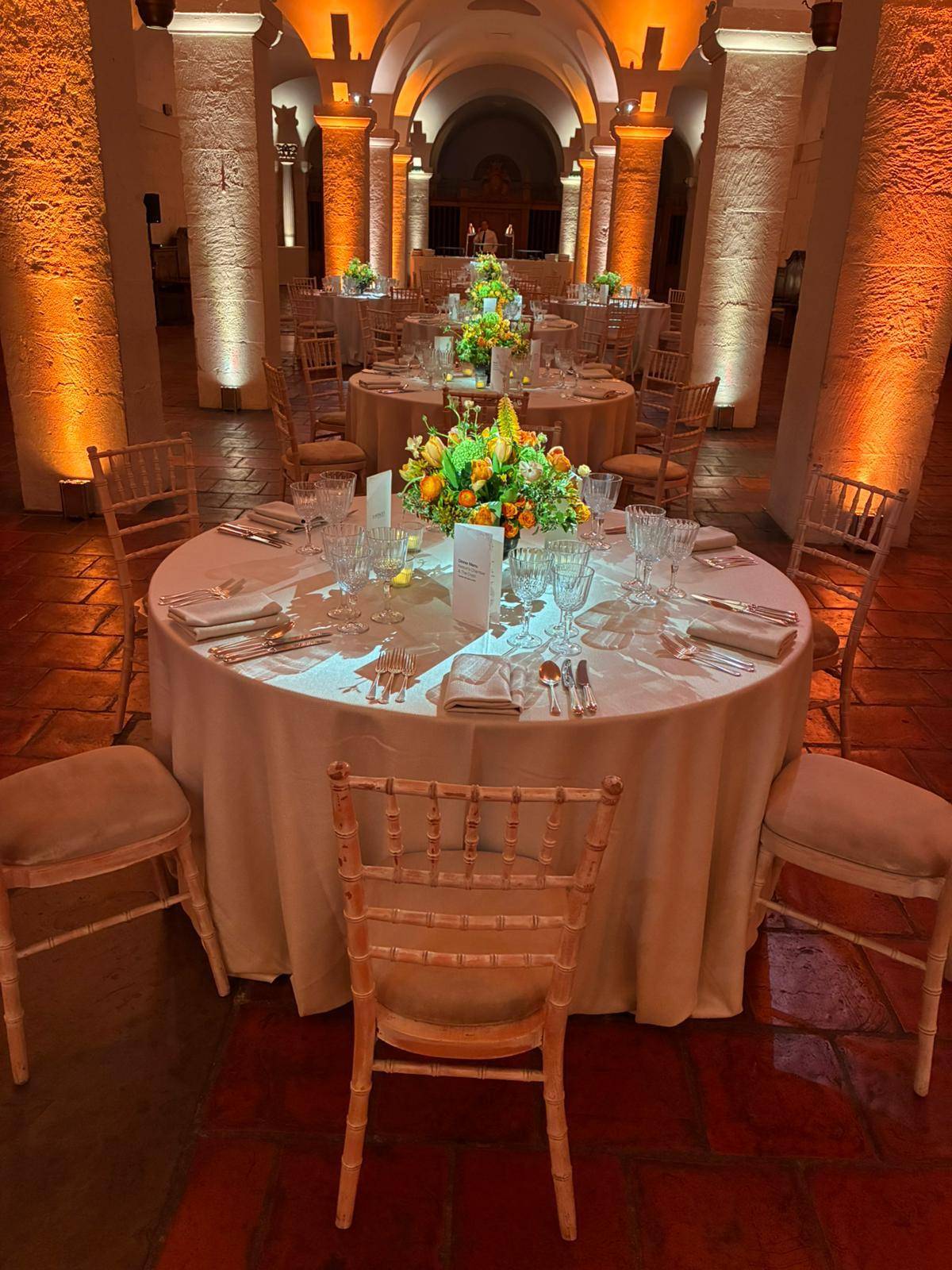 Round table Crypt dinner