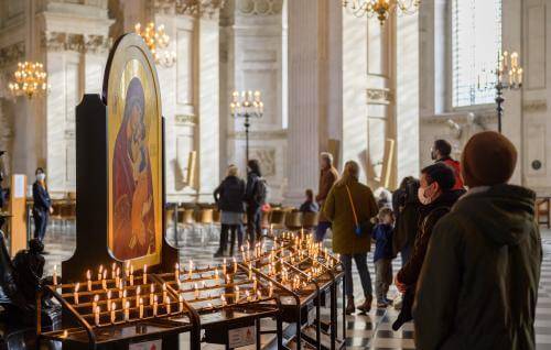 candles prayer worship mourning