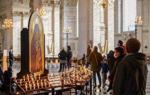 candles prayer worship mourning