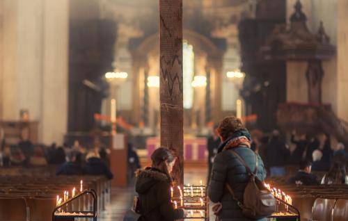 easter cross worship prayer nave