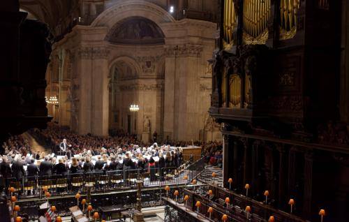 Image of Choir and audience during a performance of Messiah